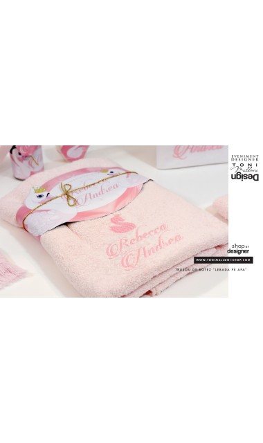 Trusou botez cu lebada pentru fetite personalizat prin brodare, Little Swan 26